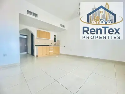Huge Size Studio Central Ac&Gas Near To Park Just 23K