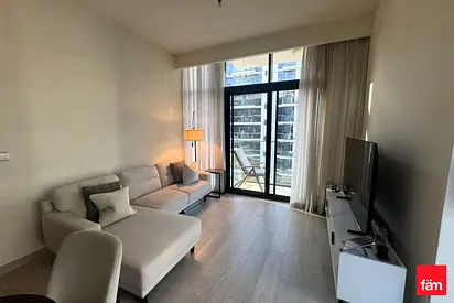Large Layout | Vacant 1st of july | Corner unit