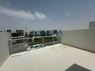 GENUINE RESALE - RENTED unit - Like New - 2Bed Plus Laundry - R2M11 - FURNISHED - NOTICE ISSUED