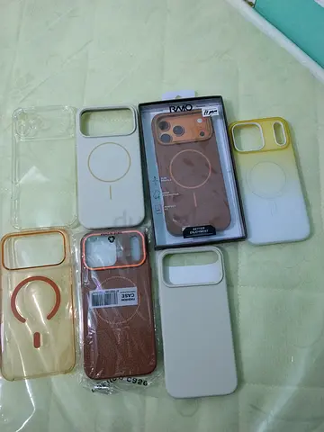 Lot of 7 MagSafe-compatible iPhone Cases (mix of new and used)