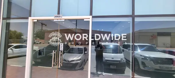 Prime 1,200 Sq. Ft. Showroom for Rent – High-Visibility Marketing Hub