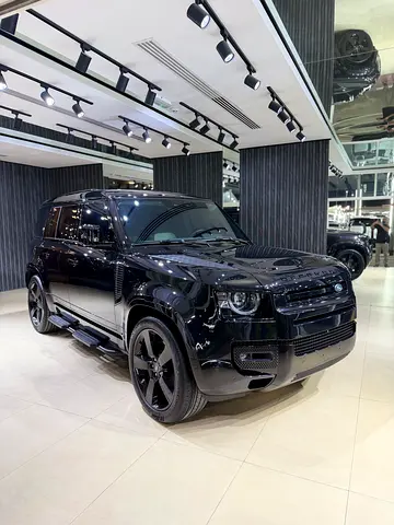 2024 Land Rover Defender 110 X-Dynamic SE (P400) - American Specs - GCC Car