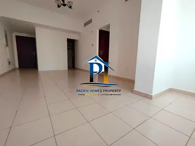 HUGE 2BHK APARTMENT IN 52K ONLY FOR LIMITED TIME OFFER IN MUHAISNAH 4 WITH 3BATH AND PARKING AND MAINTENANCE FREE