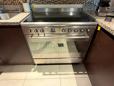 Smeg Stainless Steel 90cm Electric Range Cooker with Ceramic Hob - Good Condition free standing