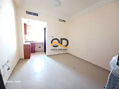 (( FRONT OF SAFARI MALL )) SEPARATE KITCHEN STUDIO FAMILY BUILDING ONLY 18K PRIME LOCATION MUWAILIH