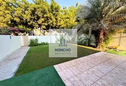 3BR Villa | Upgraded Kitchen | Private Garden | Springs 4