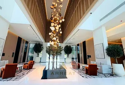 Luxury Community| Big Balcony| Ready to Move