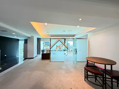 FULLY FITTED || PRIME LOCATION || READY TO MOVE