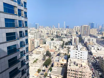 العرض الحصري: شقة واسعة للإيجار في أبراج الفالكون Location: عجمان - الراشدية 2 - أبراج الفالكون.)