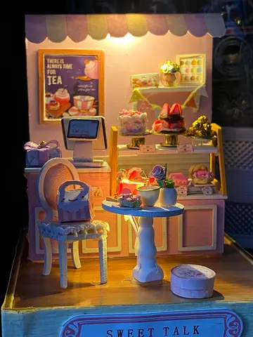 Mini house for decor or playing