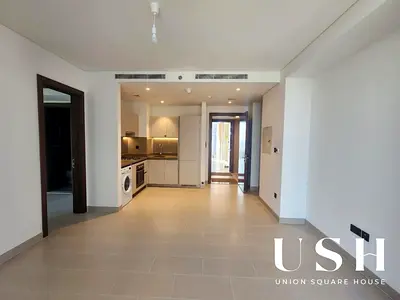Bright Layout | Ready to Move | Modern Finish