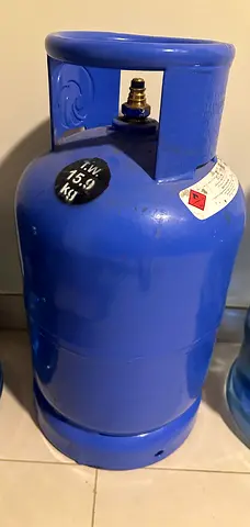 Gas cylinder