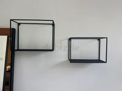 Set of 2 Black Metal Wall-Mounted Floating Cube Shelves
