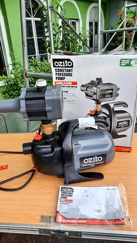Ozito 800W Constant Pressure Pump