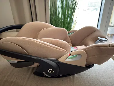 Cybex Cloud T i-Size Plus (Beige) + Base T – UNUSED – Under Warranty