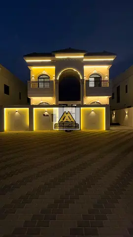 فيلا للبيع في الحليو  مقابل المسجد  5 غرف ماستر وصاله دور الاول و صاله كبيره دور الارضي