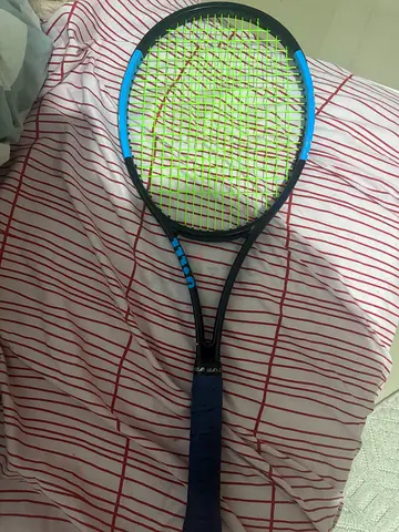 Tennis racket wilson ultra tour