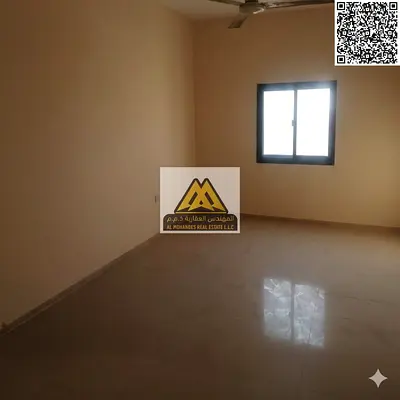 مساحات كبيرة جدا | صالة كبيرة منفصلة | موقع متميز بجانب جميع الخدمات والمدارس