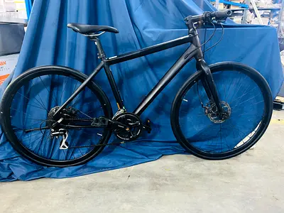 Road or hybrid bike Canadale