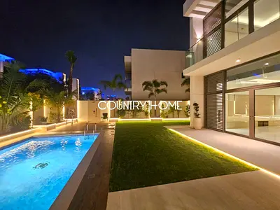 5BR Upgraded Villa | Pvt Pool | Near Lagoon