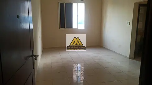 بسعر ممتاز جدا و مناسب للجميع مع صيانه ع المالك موقع متميز جدا و مناسب للجميع بنايه عائلات