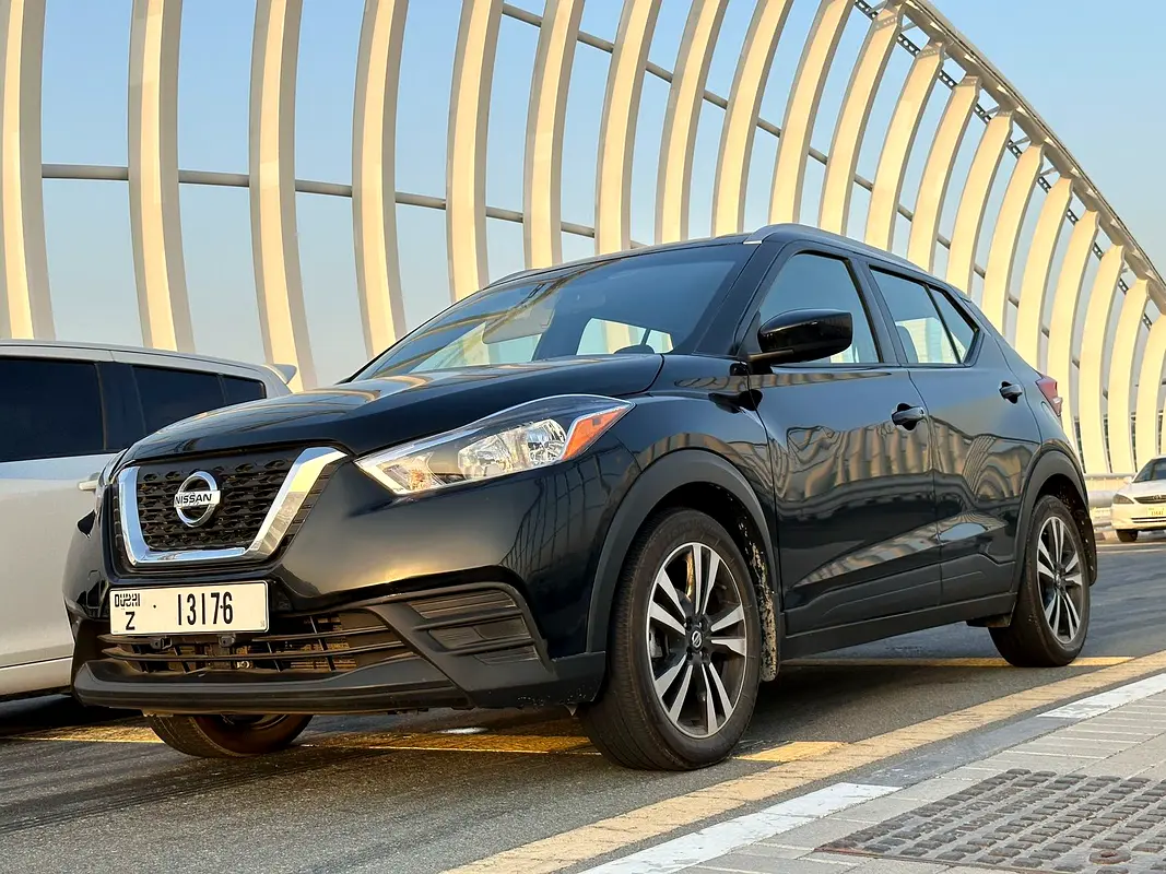 Nissan Kicks 2020 — photo 1 of 6