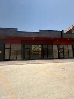 Shops for rent suitable for all activities in the heart of the old industrial area