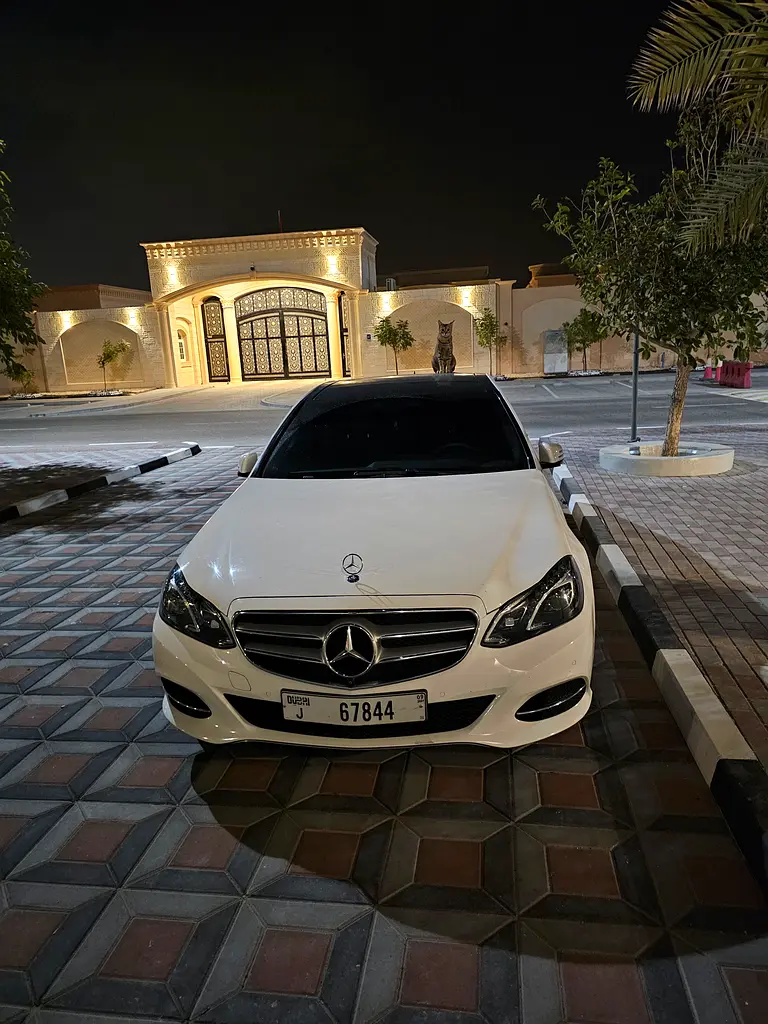 Mercedes-Benz E-Class 2016 — photo 1 of 11