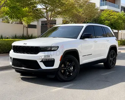 2024 Jeep Grand Cherokee Altitude | GCC | 1 Owner | Warranty | Immaculate