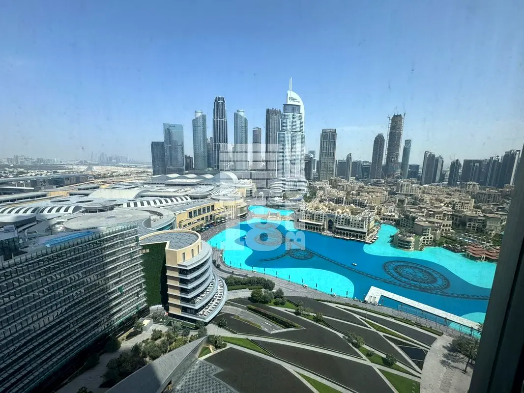 Fully Furnished | Fountain view | Prime location