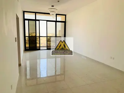 شقة غرفتين وصالة للإيجار السنوي أول ساكن بالحميدية عجمان مع غرفة خادمة 2 حمام بلكونة وخزائن حائط موقع استراتيجي قريب من الجامعة والمحكمة