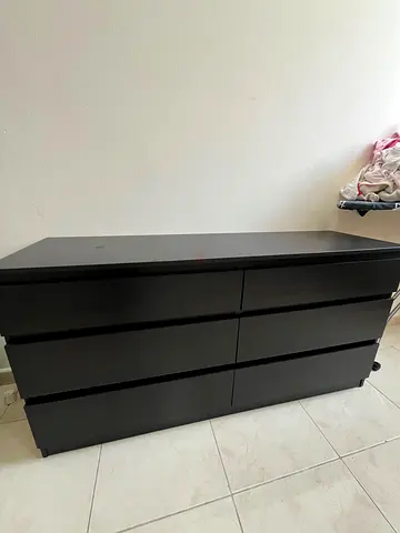 Black 6-Drawer Dresser / Wide Chest - Good Condition