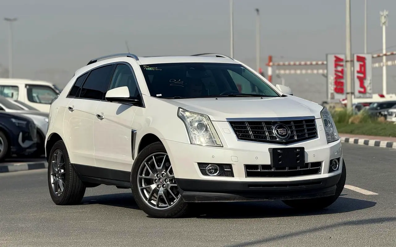 Cadillac SRX 2016 — photo 1 of 20