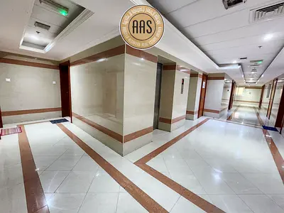 Spacious 1bhk apartment with close Hall full family building close to sahara mall