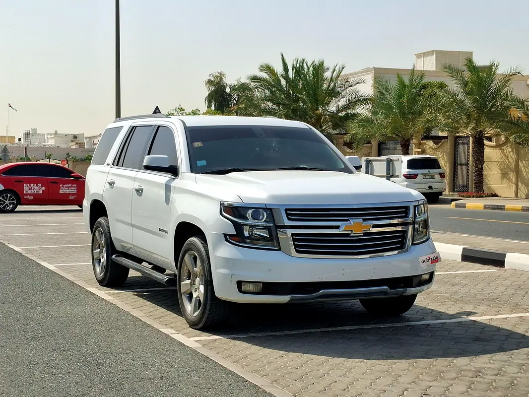 Chevrolet Tahoe 2017 — photo 1 of 12