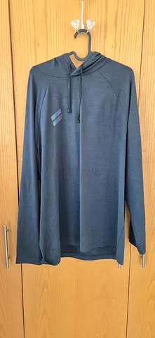 Hurley Lightweight Hoodie – Size L (Like New)