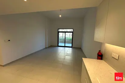 SPACIOUS TERRACE | GREEN PARK VIEW | Open Kitchen