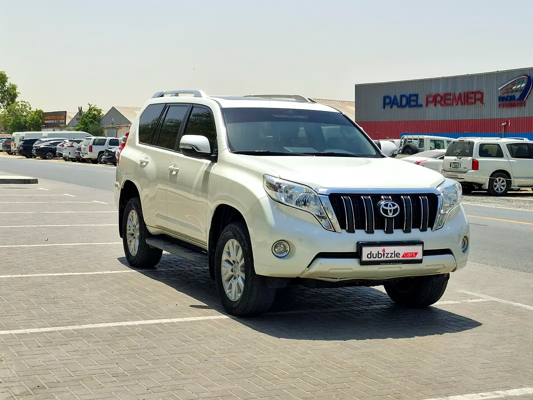 Toyota Prado 2017 — photo 1 of 15