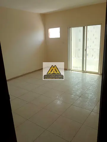 اكبر المساحات موقع ممتار جدا مطبخ منفصل بنيايه عائلات فقط مع صيانه مجانا ع المالك