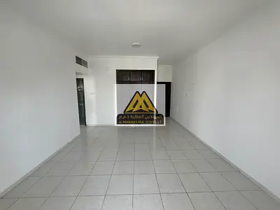 Distinctive Family Residence in Al Rashidiya 3 on a Main Street - AED 27,000