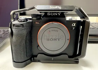 Sony Alpha A7IV (body) in SmallRig Cage - Excellent Condition