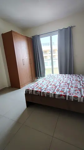 Executive male bedspace