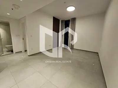 فرصة سكنية مميزة في قلب الجادة – حيث يجتمع الهدوء مع أسلوب الحياة العصري ✨