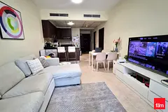 Vacant | Spacious Unit | FullyFitted