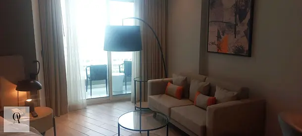 Modern Living | Spacious Studio I