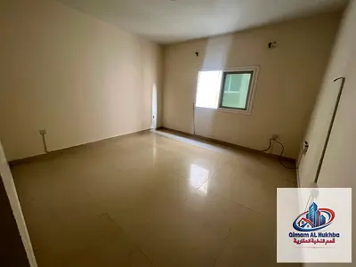 استوديو للإيجار في البوطينة بسعر 17000 تكييف مركزي وغاز مركزي مطبخ منفصل بناية نظيفة قريب من جميع الخدمات