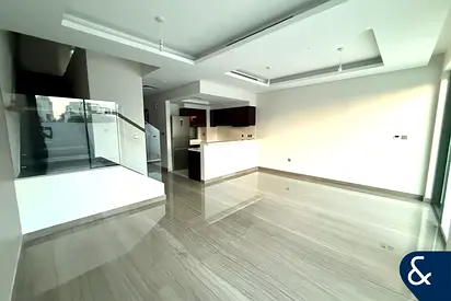 Brand New | Single Row | Downstairs Bedroom