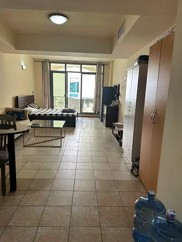 Sharing Accommodation Available – Oud Metha (Executive Female Only)
