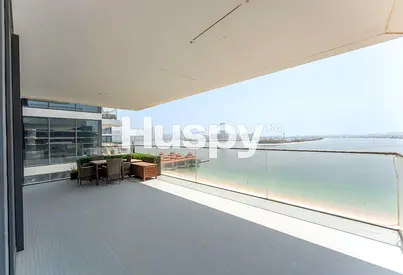 Palm View | Private Beach | Vacant