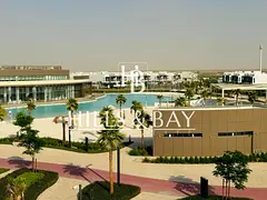 DIRECT ON THE BEACH I LANDSCAPE GARDEN I 5 BED